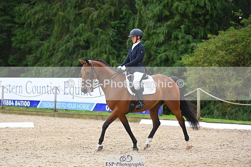 230813-172123-08633 - Cls 14 Medium Silver 16.45 to End