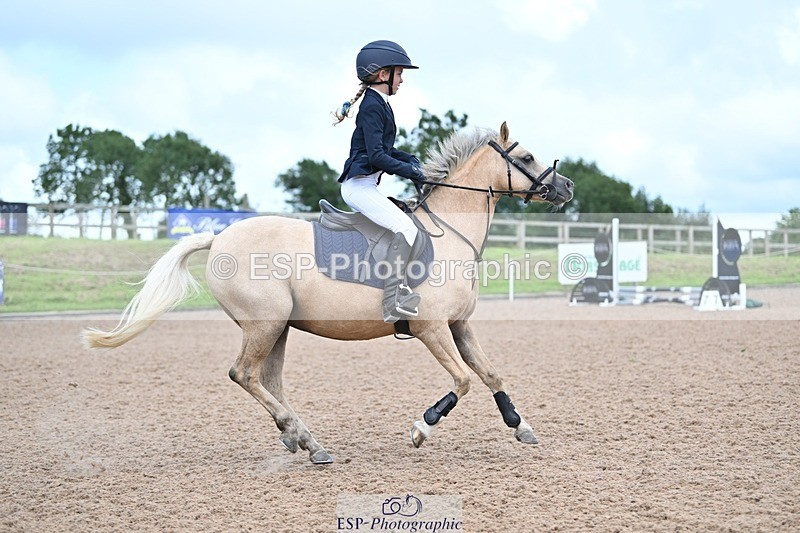 240813-150450-00014 - Clear round & 60cm