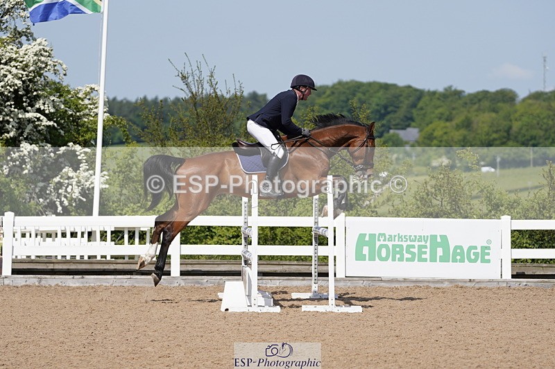 230528A-104046-06256 - Cls 31 Scope 1m Champ Quali & Open