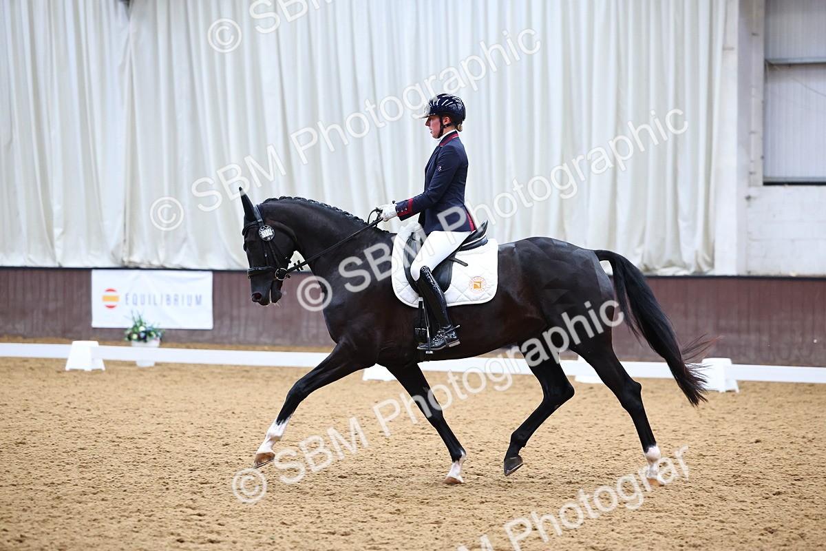 SBM_006404 - Class 5 - novice 6 - 12.04-13.07