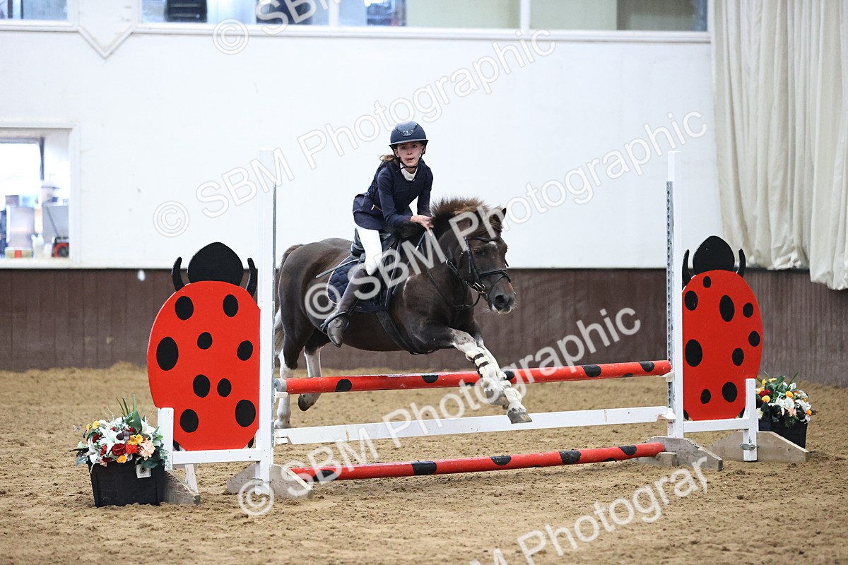 SBM_001734 - Class 9 - Pony Intro 70cm Open
