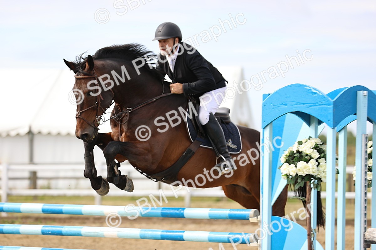 SBM_009336 - Class 7 - Senior Discovery - 1.00m Open