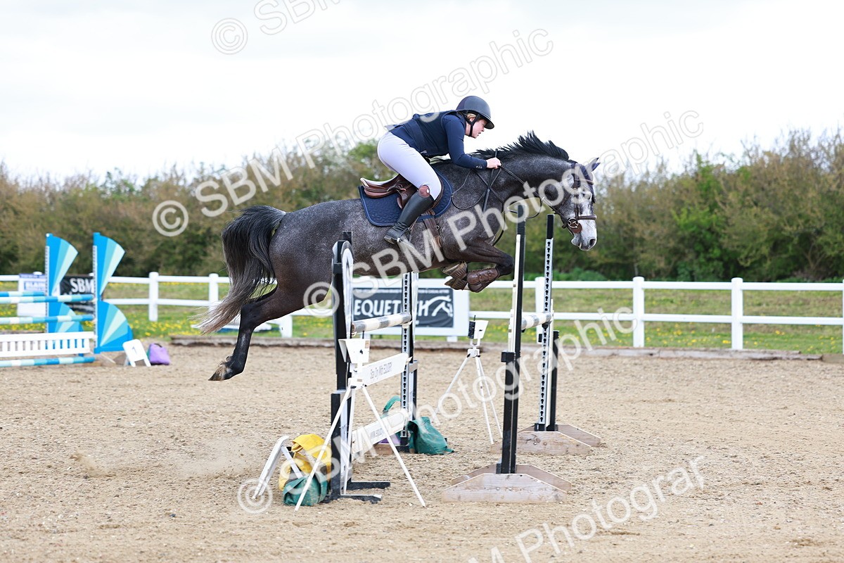 SBM_002651 - Class 11 - Senior Foxhunter - 1.20m