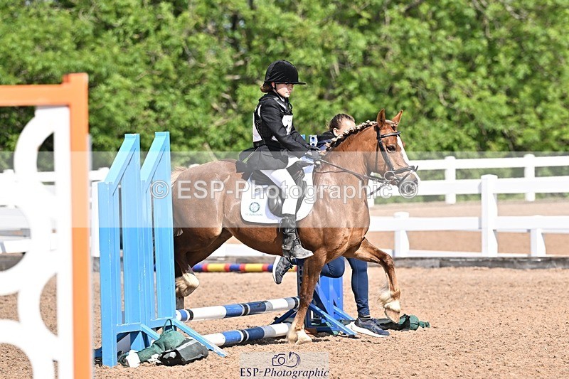 250517-101902-00672 - 40cm  LR