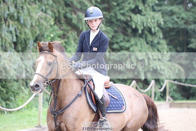 230618-100933-09972 - Cls 19 Pony Intro 1m