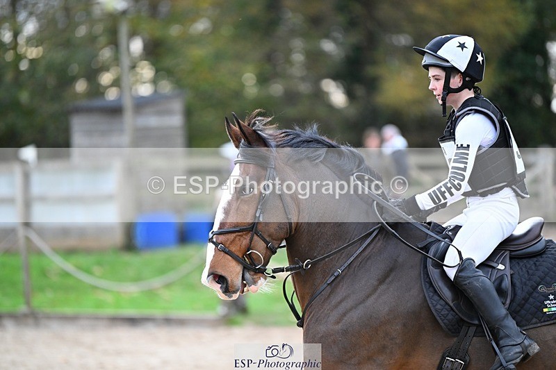 241117-140729-04432 - Cls 3 90-95cm 14.00 to 15.00