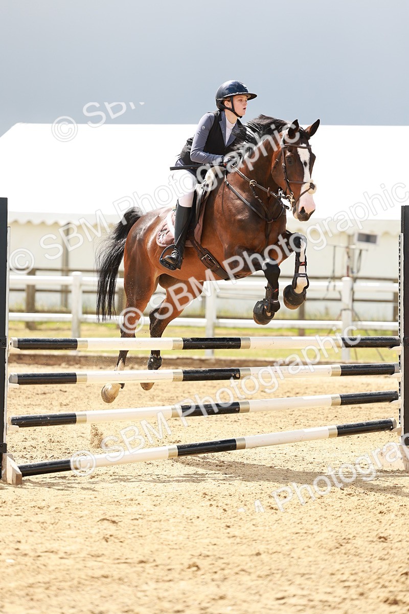 SBM_007074 - Class 2 - Senior Discovery - 1.00m Open