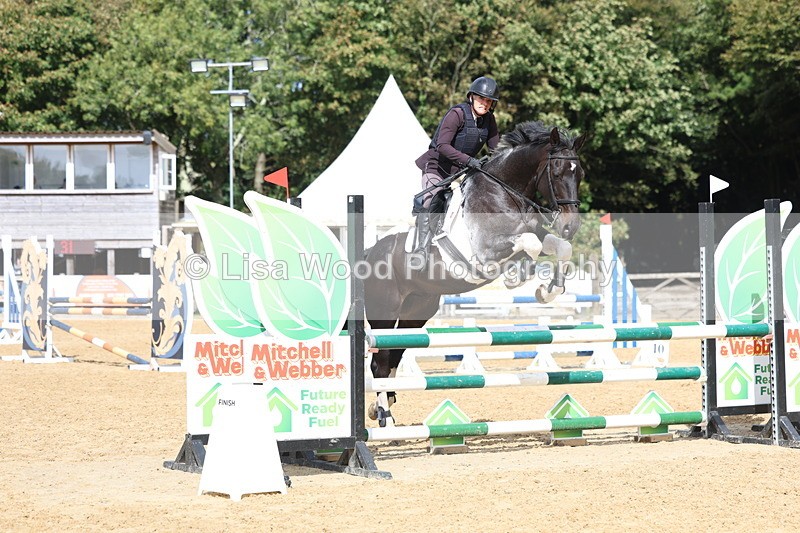 3E7A9711 - Class 10: Senior 95cm open