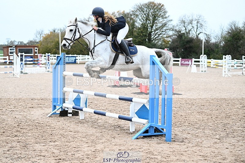 231118A-141539-03349 - Cls 9 Foxhunter & 1.10m Open