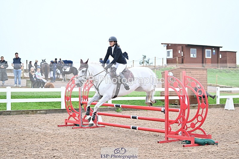 240907A-110050-00587 - Cls 7 95cm Amateur Qualifier