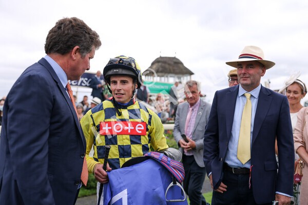 yr17082022r5-71 - Race 5 4.10pm Sky Bet Stayers Stakes