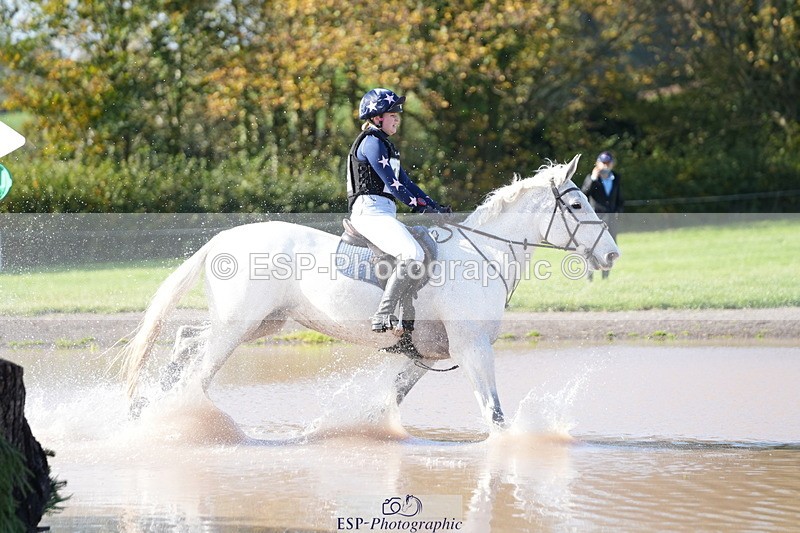 251024A-130214-10927 - B-153-Charlotte.Franck-Steier