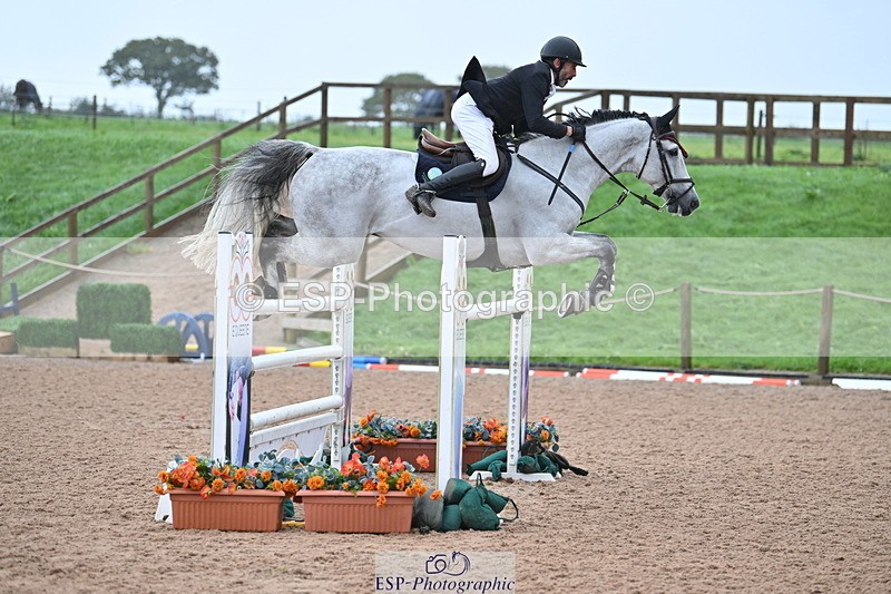 231013A-155818-03164 - Cls 10 National 1.30m Open