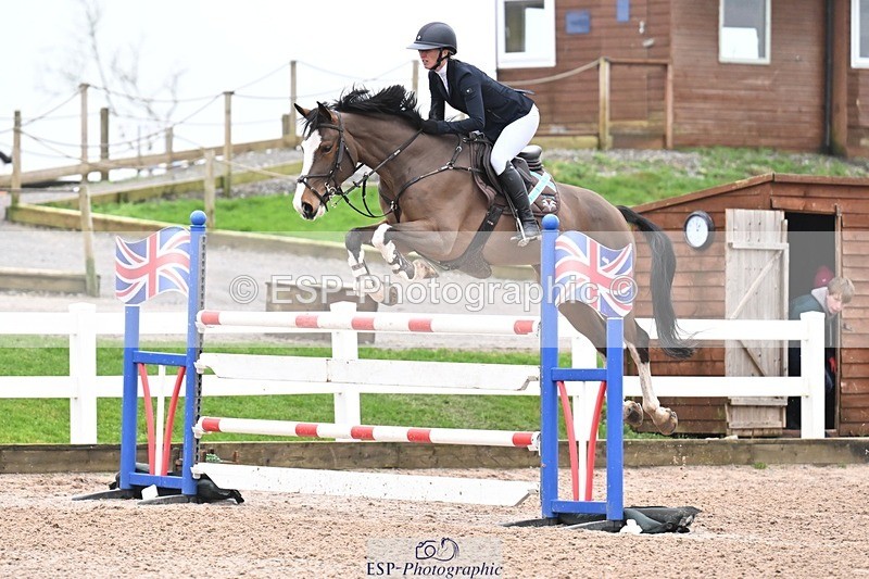 260130-130304-00476 - Cls 6 Foxhunter and 1.20m Open