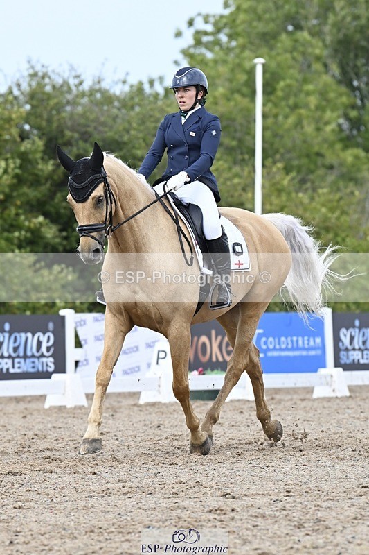 250907-131556-09874 - 025-Carrie.EveGekkos.Gold