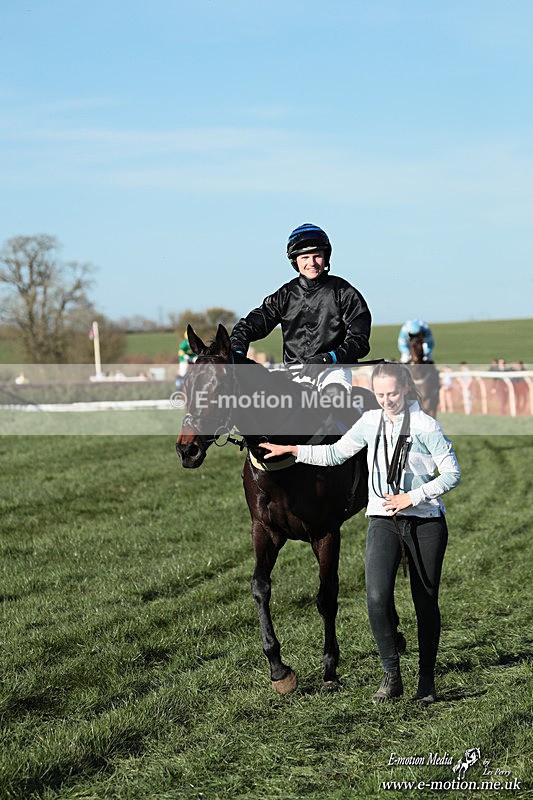 PtP 210326 1108 - VWH Cirencester Races 21/03/26