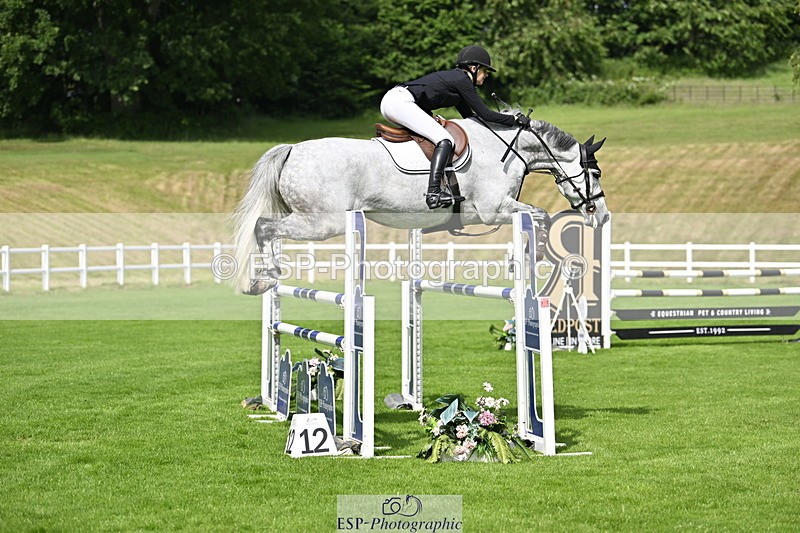 250613A-100754-00302 - Cls 1 Snr Newcomers and 1.10m Open