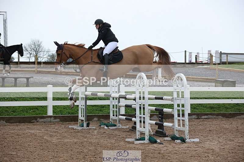 231112A-135819-04761 - Cls 20 Newcomers & 1.10m Open