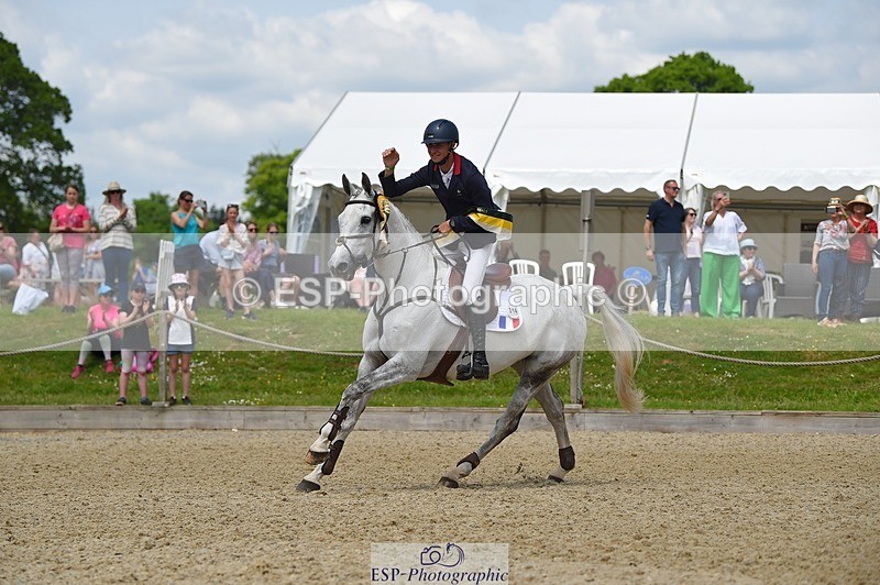 230528-133954-16047 - 3* Presentations