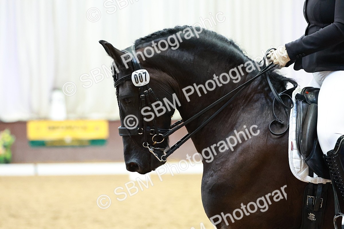 SBM_004074 - Class 12 - E2 Championship - 14.50-15.53