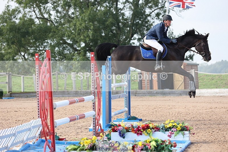 230915A-104027-01499 - Cls 2 Snr Foxhunter