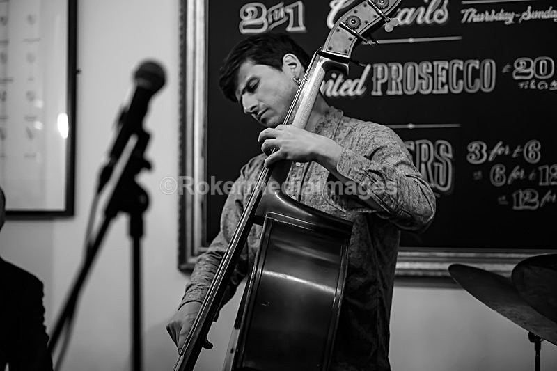  - BEN THOMAS & DAVIDE LOGIRI TRIO