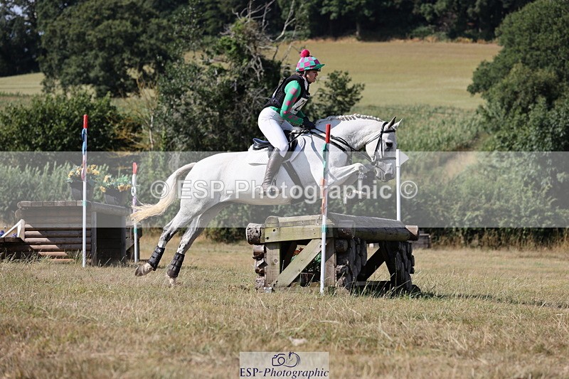 250802A-164542-07628 - F-292-Amy.Sweet-ONLY.BITESIZE