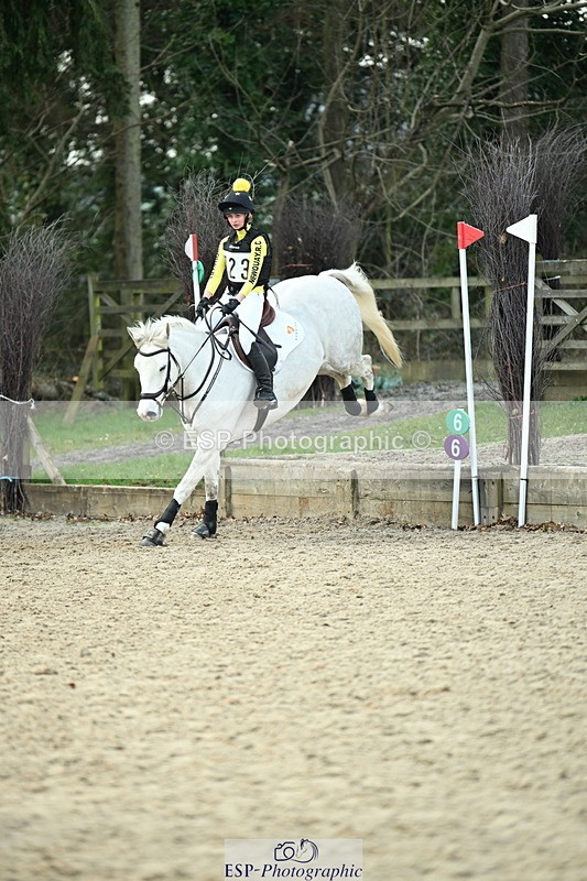 250309A-103532-00590 - Cls 01 70cm 09-50 to 10.30