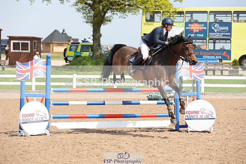 240510A-144012-07776 - Cls 17 1.05m National Am Quali