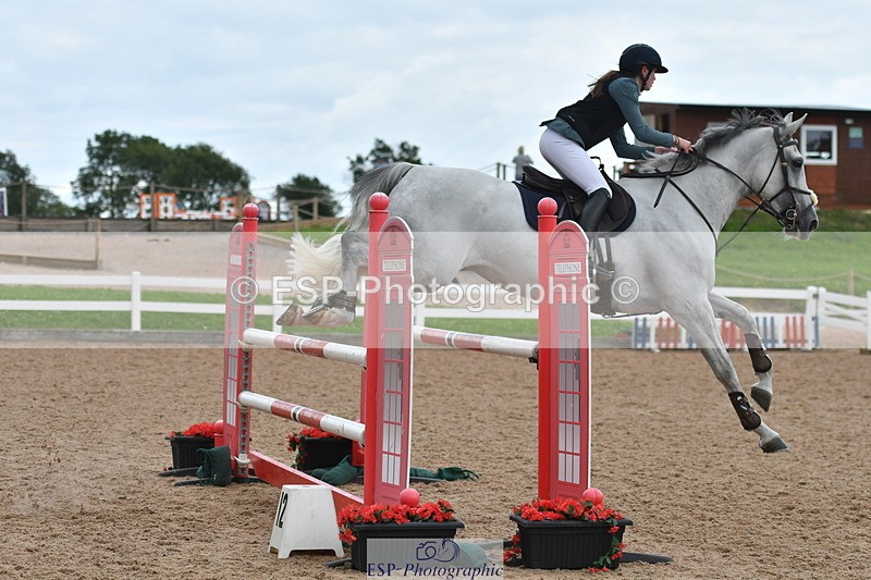 240727A-160848-06587 - Cls 24 1.05m Amateur Qualifier