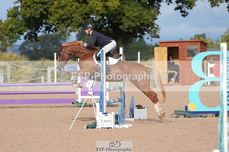 250921-095959-02077 - Cls 4 Pony British Novice and 80cm