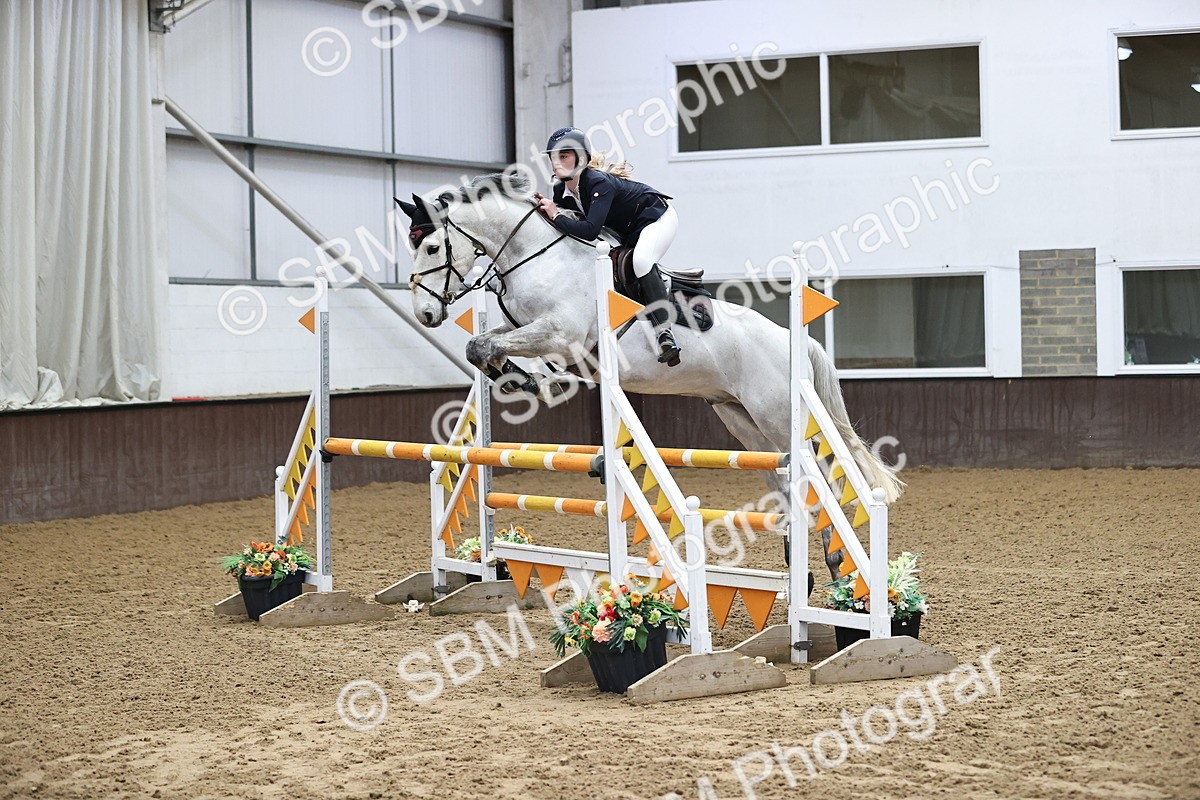 SBM_006213 - Class 16 - Senior Newcomers - 1.10m Open