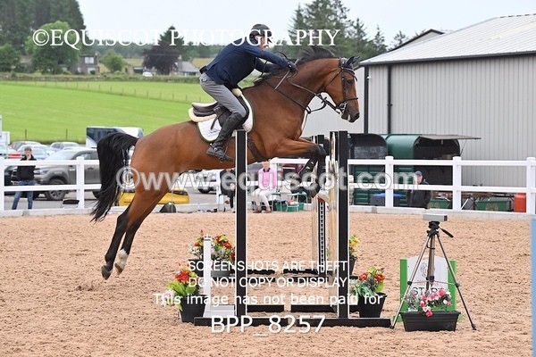 BPP_8257 - CLASS 18 SAT Nupafeeds Senior Discovery/1m open