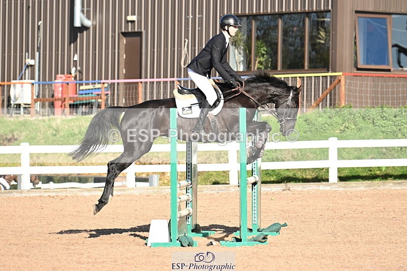 241026A-143936-01389 - SAT Cls 16-18 Children on Horses