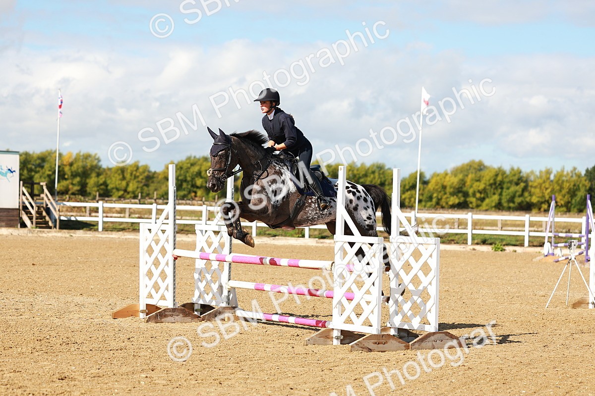 SBM_000400 - Class 2 - Senior British Novice - 90cm