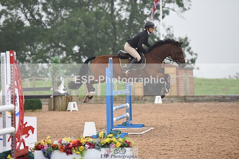 230916A-164912-05657 - Cls 19 Snr 1.10m Derby