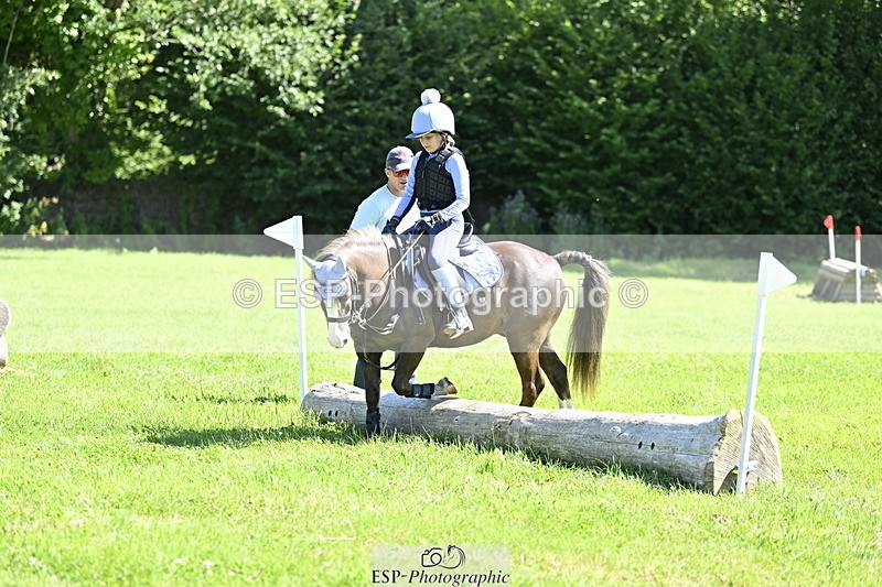 240728B-104437-00684 - Theo's Group XC