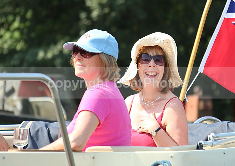 130705 WATERMARK WT7A0030 - HENLEY ROYAL REGATTA - Friday 5th July 2013