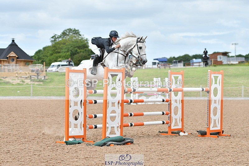 240609A-153541-06547 - Cls 20 National 1.30m Open