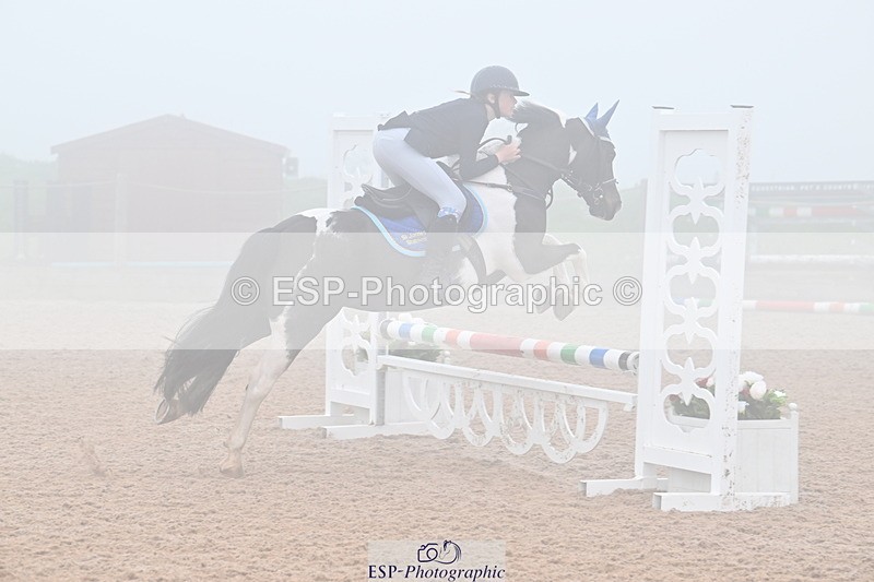 240506A-090145-07936 - Cls 1 Pony Intro 70cm