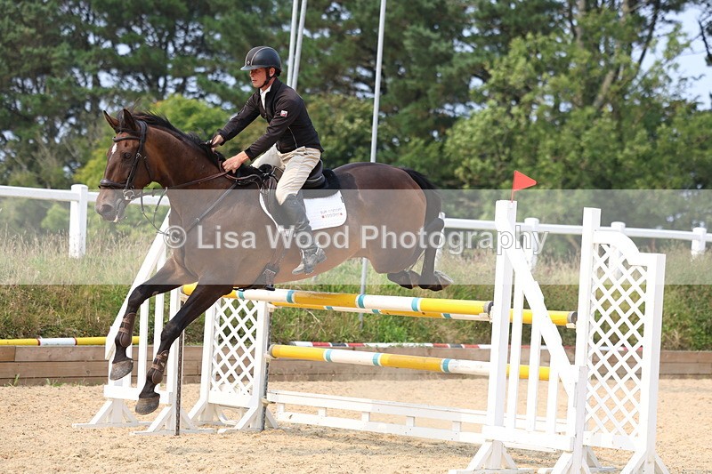 3E7A2634 - Class 9: Senior 1.15m Open