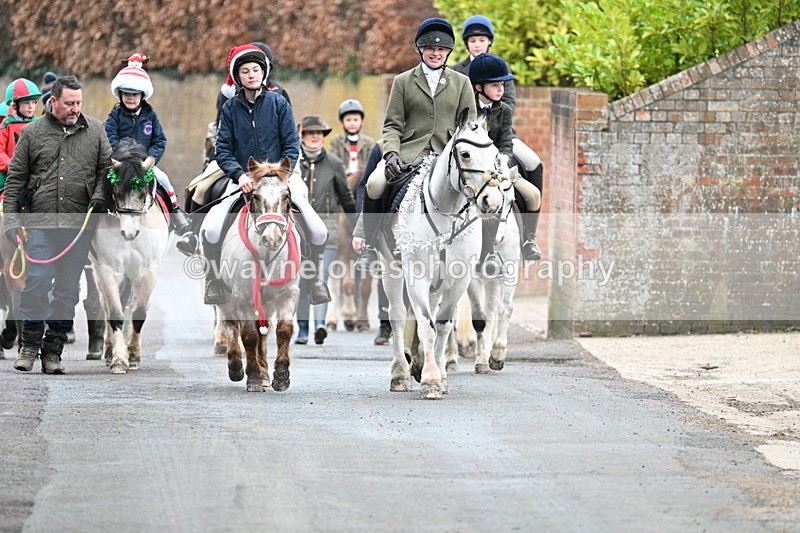 WJ7_1085 - Pub Corner