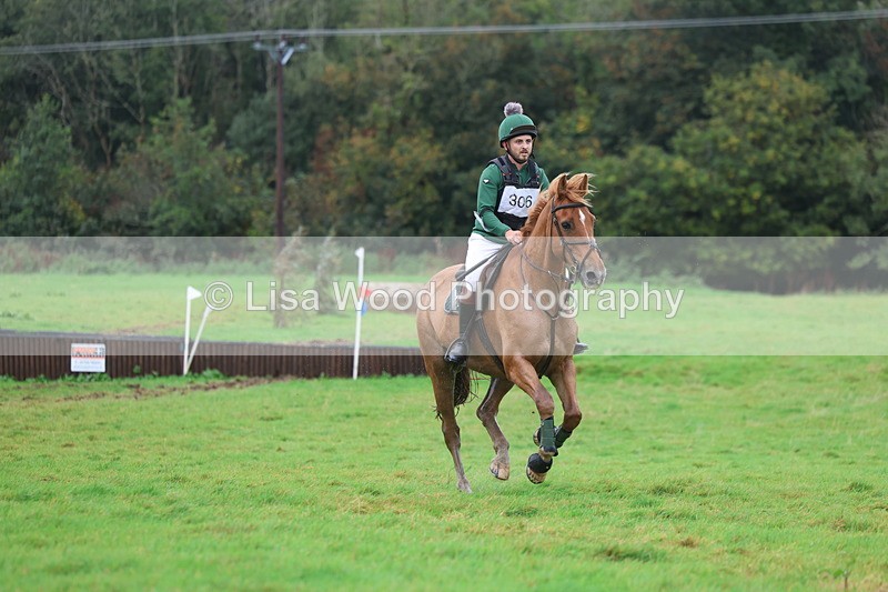 3E7A2174 - Class 6: 90cm +: Box