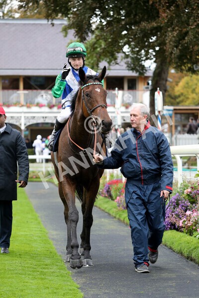 yr07102022r2-41 - Race 2 2.40pm William Hill Autumn Mile