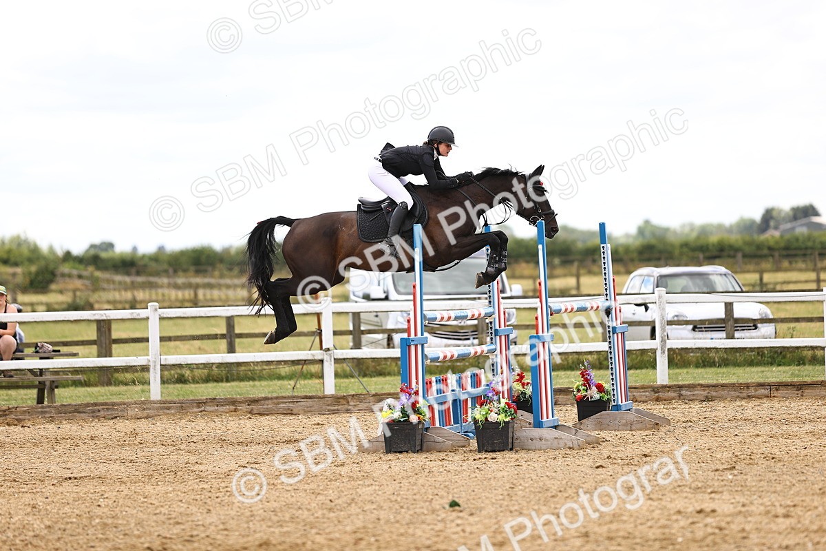 SBM_003702 - Class 22 - Senior Foxhunter 1.20m