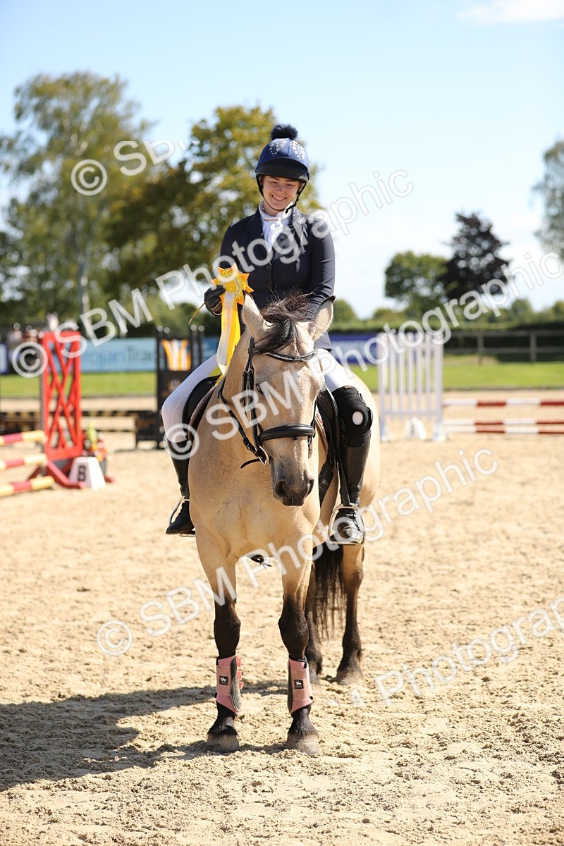 SBM_04828 - J28 - Senior Horse & Pony 60cm Championships