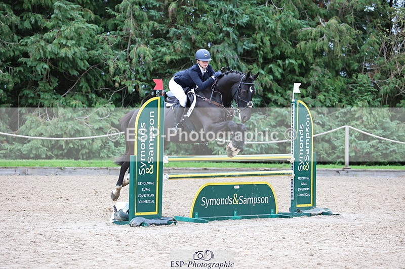 251026A-142732-26334 - F-424-Anastasia.Eaton