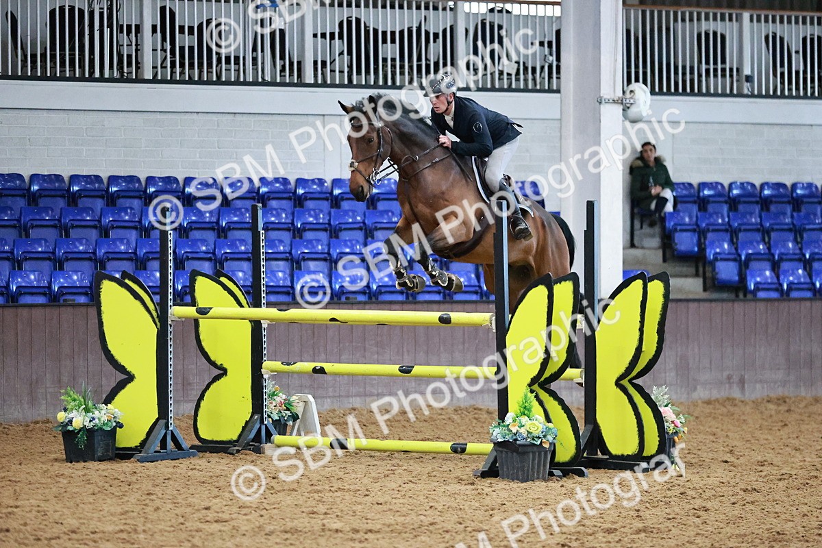 SBM_001667 - Class 5 - Senior Foxhunter 1.20m