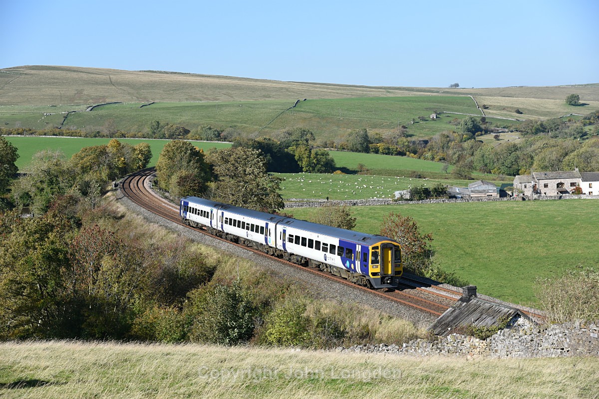 JL - 10.10.18 158753 09:19 Leeds - Carlisle term at Appleby, Smardal - Smardale