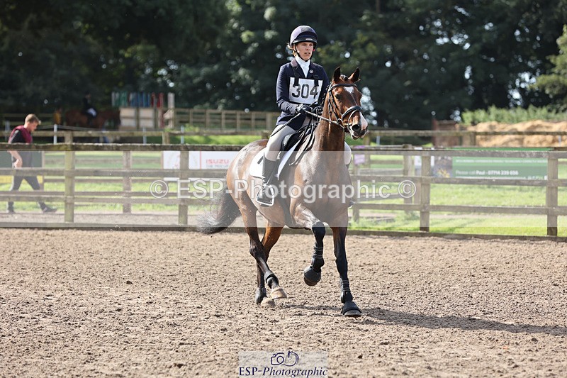 240804-094532-10263 - 304-Octavia_Madden-NENAGH_II